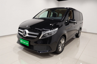 奔驰V级 2022款 V 260 领航版