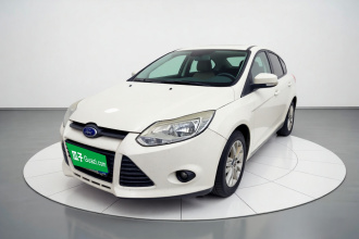 福特 福克斯 2012款 两厢 1.6L 手动舒适型