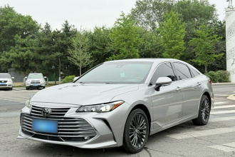 丰田 亚洲龙 2019款 2.0L XLE尊享版 国VI