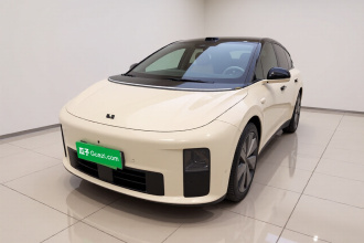 理想汽车 理想i6 2025款 四驱标准版