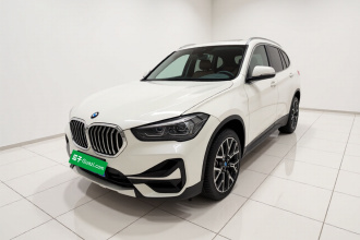 宝马X1 2022款 改款 xDrive25Li 尊享型