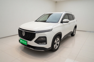 宝骏530 2020款 1.5T 手动豪华型 6座