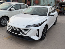 长安 逸动 2025款 蓝鲸 1.5T 500Bar尊贵型