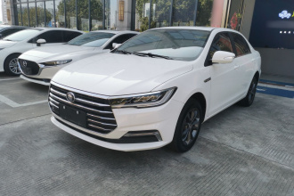 比亚迪 秦 2019款 1.5L 自动尊贵型