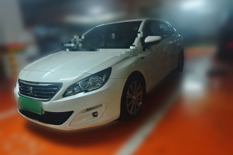 标致408 2015款 1.2T 自动豪华版
