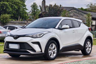 丰田 奕泽IZOA 2021款 2.0L 奕行版