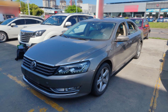 大众 帕萨特 2014款 1.8TSI DSG御尊版