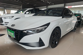 现代 伊兰特 2022款 1.5L CVT 20周年纪念款