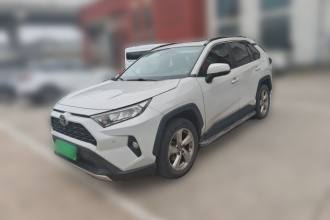 丰田 RAV4荣放 2022款 2.0L CVT两驱风尚Plus版