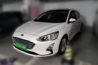 福特 福克斯 2019款 两厢 EcoBoost 180 自动锋潮型