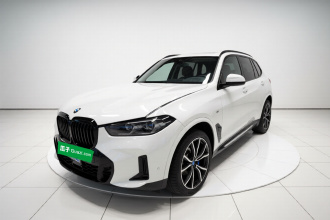 宝马X5 2023款 xDrive 30Li 尊享型M运动套装