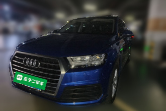 奥迪Q7 2018款 40 TFSI S line运动型