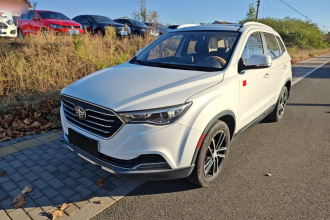 奔腾X40 2018款 网红版 1.6L 自动豪华型