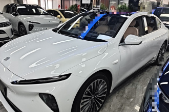 蔚来ET7 2022款 100kWh 首发版