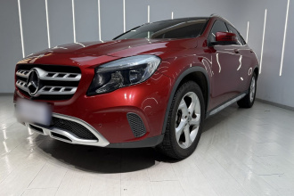 奔驰GLA 2017款 GLA 200 动感型