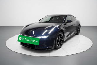 领克10 EM-P 2025款 240四驱Ultra
