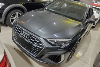 奥迪A3 2024款 A3L Limousine 35 TFSI 时尚运动型