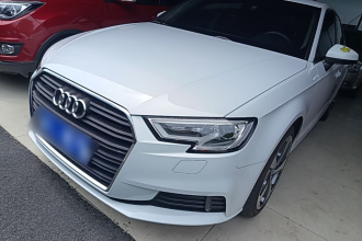 奥迪A3 2018款 30周年年型 Sportback 35 TFSI 进取型