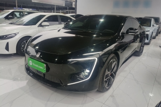 阿维塔12 2024款 700 三激光后驱奢享版