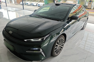 吉利银河 银河星耀8 2025款 130km EM-P 星舰版