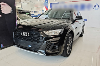 奥迪Q5L 2023款 40T 豪华动感型