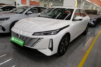 长安 逸动PHEV 2025款 智慧新蓝鲸 145KM 战舰版
