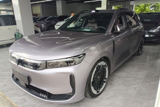 岚图汽车 岚图FREE 2025款 FREE+ 四驱乾崑版