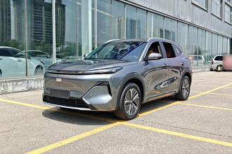 吉利银河 银河星舰7 EM-i 2025款 120km 探索+版