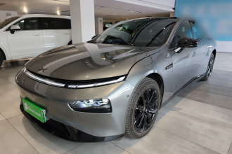 小鹏P7 2021款 670E鹏翼版