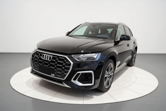 奥迪Q5L 2022款 40T 豪华动感型