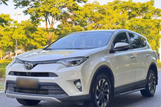 丰田 RAV4荣放 2018款 2.5L 自动四驱精英i版
