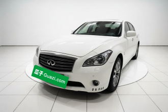 英菲尼迪Q70 2013款 Q70L 2.5L 雅致版