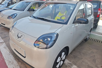 五菱汽车 宏光MINIEV 2025款 第四代 四门版 进阶款