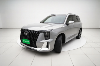 广汽传祺 传祺GS8 2022款 双擎系列 2.0TM 四驱尊贵版 （七座）