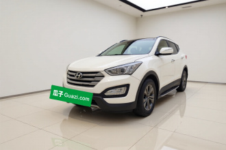 现代 胜达 2015款 2.0T 自动两驱智能型 5座