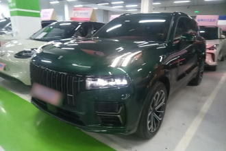 领克09 EM-P 2025款 2.0TD EM-P 四驱Max 五座