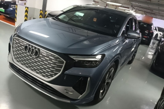 奥迪Q4 e-tron 2023款 50 e-tron quattro 创境版