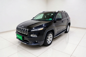 Jeep 自由光 2017款 2.0L 优越版