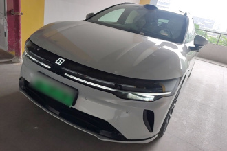 极氪007GT 2025款 四驱智驾版 75kWh