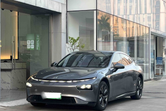 小鹏P7 2020款 586E
