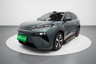 比亚迪 唐L 2025款 DM 200KM四驱激光雷达旗舰型