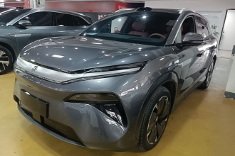 比亚迪 唐L 2025款 EV 600KM四驱激光雷达旗舰型