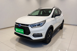 比亚迪 元新能源 2019款 EV360 智联领尚型