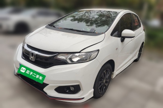 本田 飞度 2018款 1.5L CVT潮跑+版