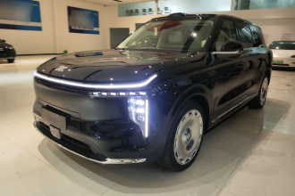 智己汽车 智己LS9 2026款 52 Ultra