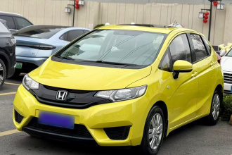 本田 飞度 2016款 1.5L LXS CVT舒适天窗版