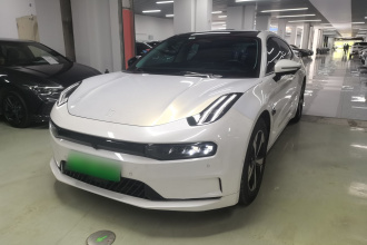 极氪001 2022款 超长续航单电机 WE版