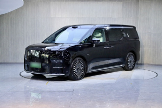 极氪009 2024款 七座过道版四驱 108kWh