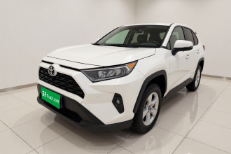 丰田 RAV4荣放 2024款 2.0L CVT两驱都市版
