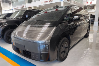 理想汽车 理想MEGA 2024款 Ultra